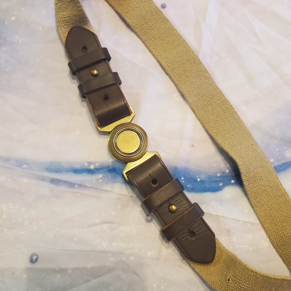 Stretchy Brown Clasp Belt